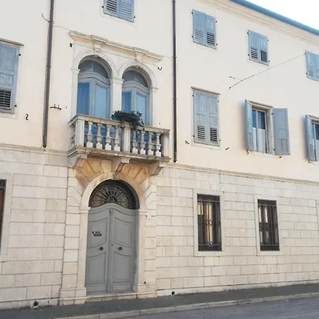 Palazzetto Scodellari - Roof House Apartmán